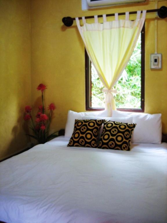 Mani Home Luangprabang Szoba fotó