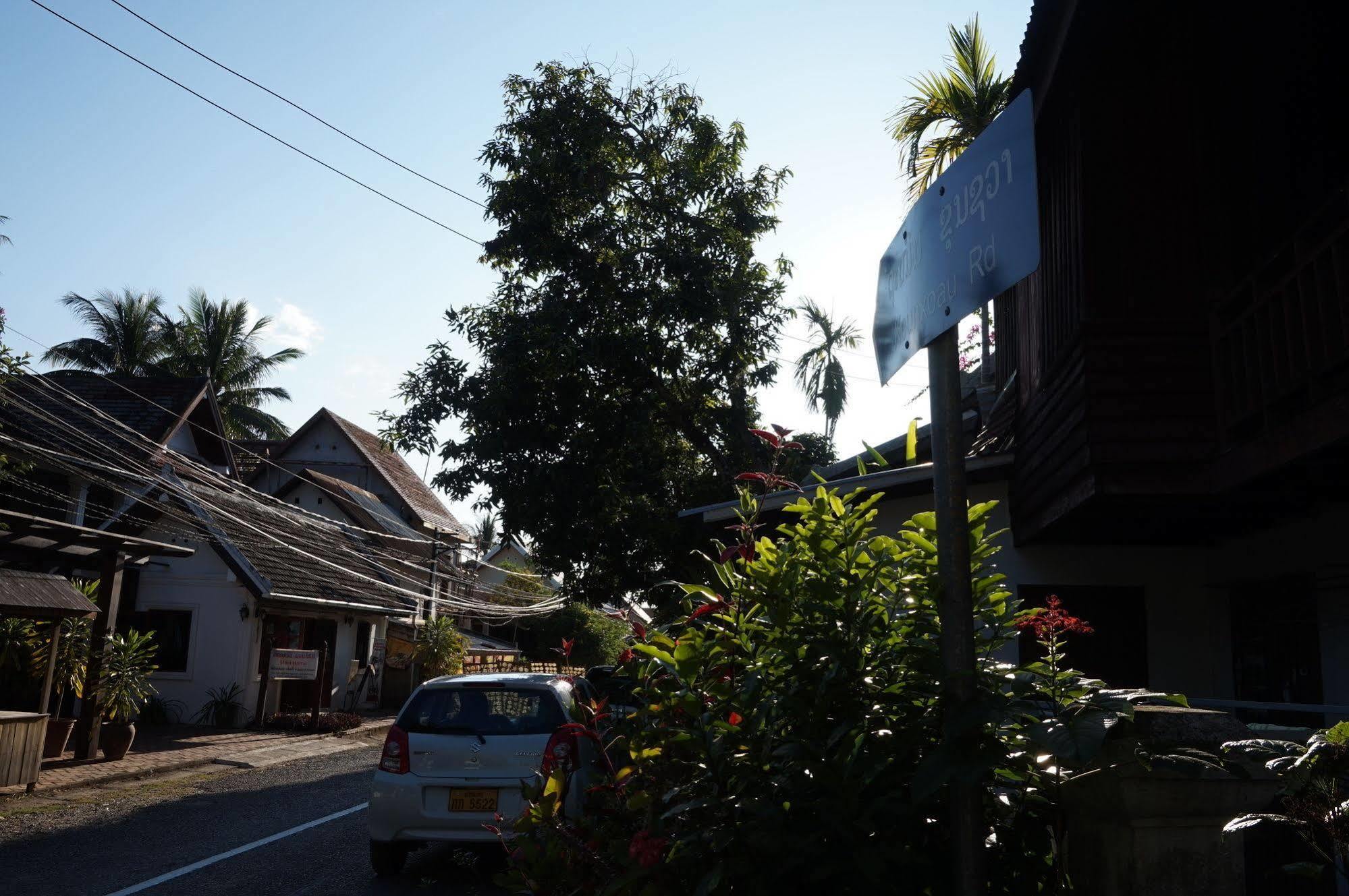 Mani Home Luangprabang Kültér fotó